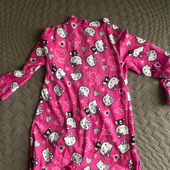 Hello Kitty Pink Union Suit Onesie PJs - Picture 2 of 9